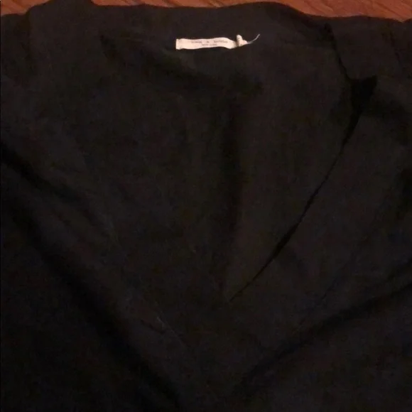 Rag & Bone v neck sweater M black 🖤🖤 - Picture 7 of 11